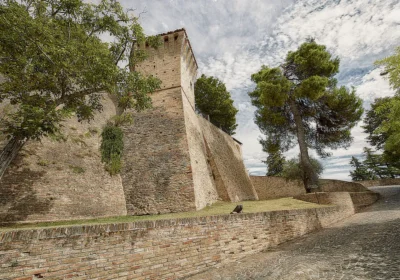 MEDIEVAL FORTRESSES OF MALATESTA