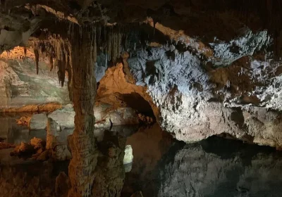 NEPTUNE’S GROTTOES