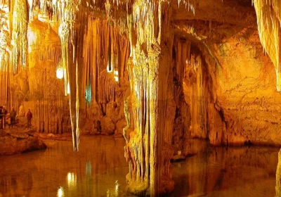 ZUDDAS GROTTOES