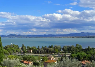 LAKE TRASIMENO