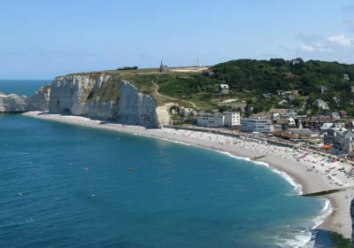 Gardens, cliffs, ocean and impressionists
