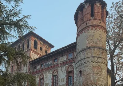 CASTLE CASTELLO DI PIOVERA