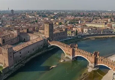 CASTELVECCHIO