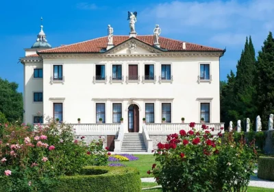 VENETIAN VILLAS