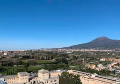 Naples – Pompeii by ferry or car