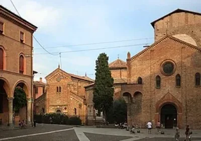 Excursion “Colours of Bologna” and Holy Places