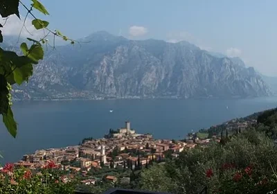 SIRMIONE AND MALCESINE