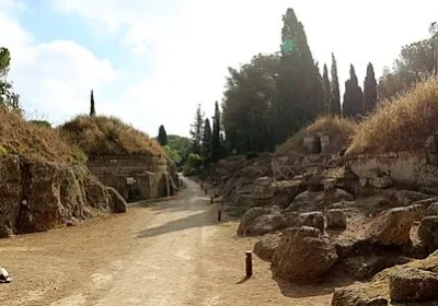 Etruscan necropolises and the 15th century Orsini Castle – Odescalki