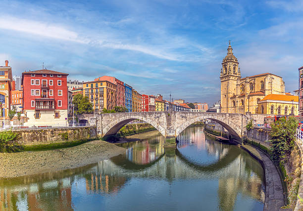 Church of San AntÃ³n and San AntÃ³n Bridge, Bilbao, Biscay, Basque Country, northern Spain